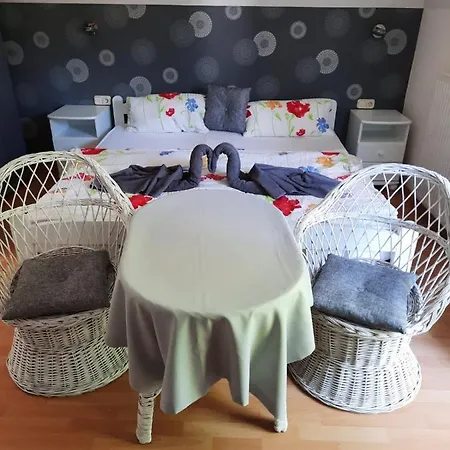 Gabi Appartementhaus Mit Jakuzzi, Sauna Und Stand Up Paddle Board Apartment