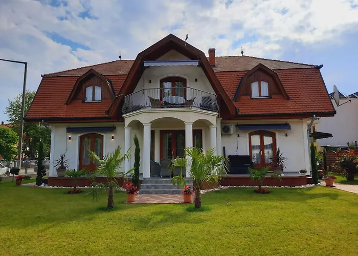 Gabi Appartementhaus Mit Jakuzzi, Sauna Und Stand Up Paddle Board Balatonlelle