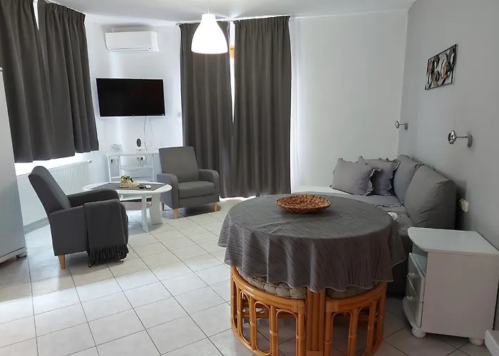 Apartment Gabi Appartementhaus Mit Jakuzzi, Sauna Und Stand Up Paddle Board